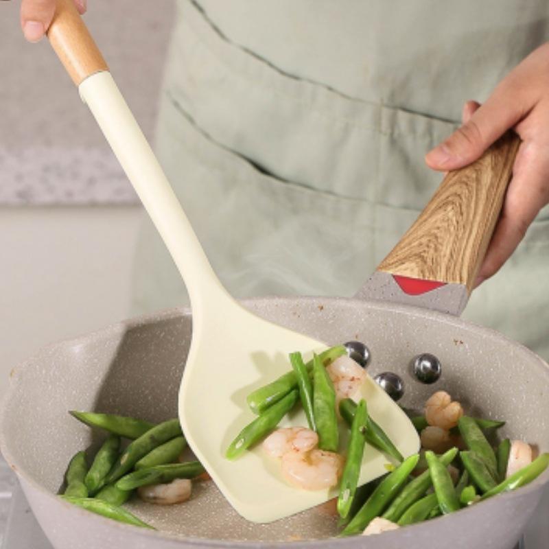 1pc Durable Silicone Turner with Long Wooden Handle for Non-stick Pans